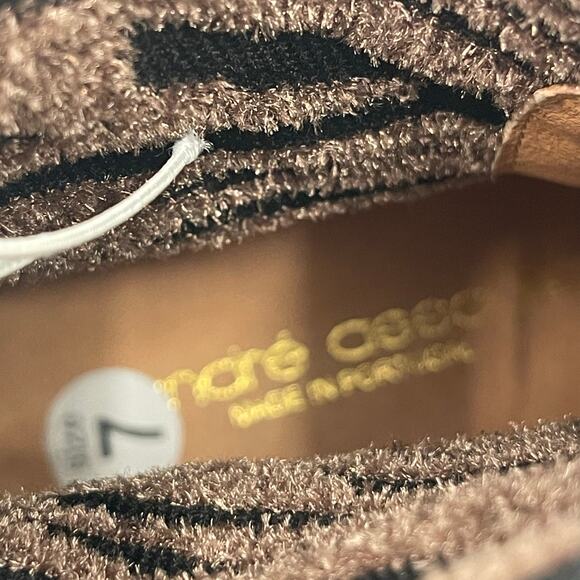 ANDRE ASSOUS Sock Boot Size 7 Sara Black Zebra Print NEW Leather Lug Sole NWOT - Picture 8 of 13